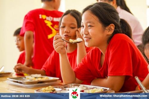 Công ty thực phẩm bán trú uy tín, đạt chuẩn tại TP.HCM Công ty thực phẩm bán trú uy tín, đạt chuẩn tại TP.HCM
