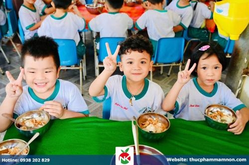 Thực phẩm mầm non chất lượng cho bếp trường tại TP.HCM